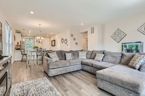 6084 Orleans St, Denver CO  80019-3502 exterior