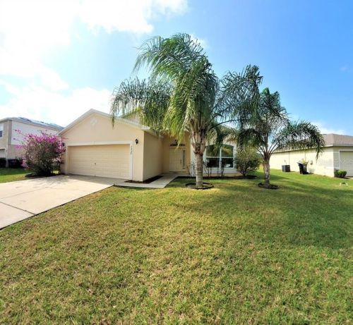 1925 Michigan Ct, Kissimmee, FL 34759-5322