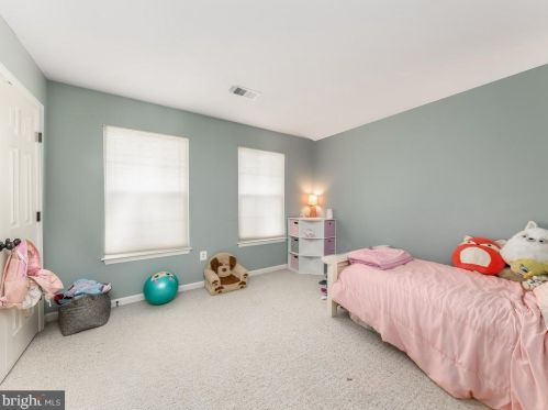 172 Limestone Way, Fredericksburg VA  22406-7466 exterior