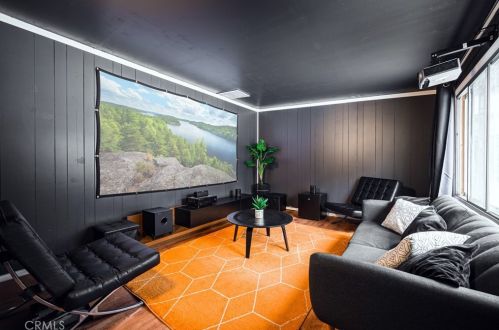 328 Sherwood Blvd, Big Bear City CA  92314 exterior