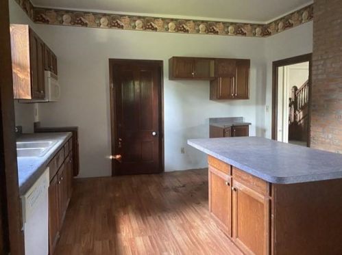 1432 3rd Ave, New Brighton, PA 15066-2202
