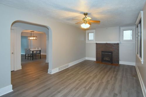 913 Brookline Blvd, Pittsburgh, PA 15226-2105