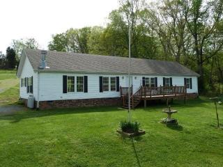 255 Dove Field Rd, Glade Hill, VA 24092-3627
