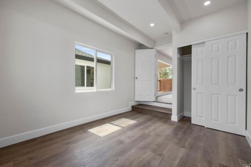 2431 Guerneville Rd, Santa Rosa CA  95403-4101 exterior