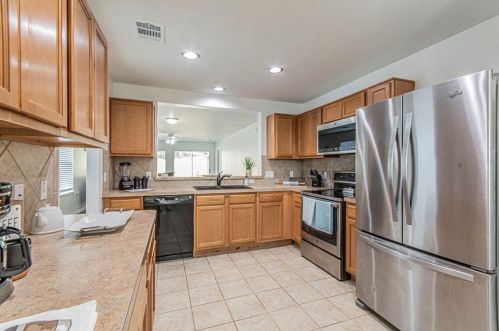 119 Monument Hill Trl, Georgetown TX  78633-5393 exterior