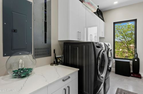 10019 57th St, Scottsdale AZ  85253-1137 exterior