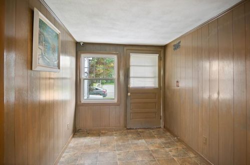 21 Brookside Ave, North Providence RI  02911-1510 exterior