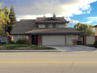 4905 University Ave, Bakersfield, CA 93306-1773