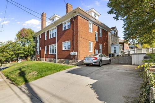 49 Balph Ave, Pittsburgh PA  15202-3250 exterior