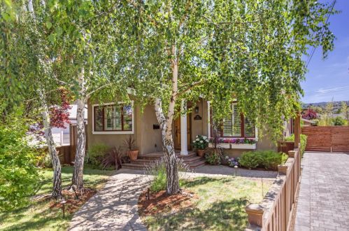 542 Quartz St, Redwood City CA  94062-2228 exterior