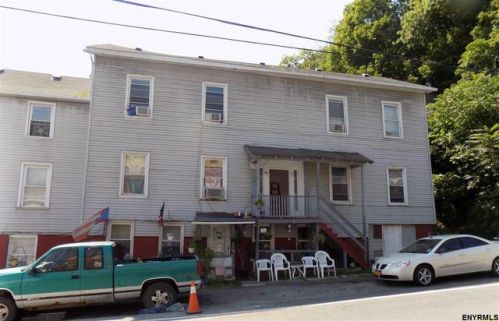 83 Main St, Coeymans, NY