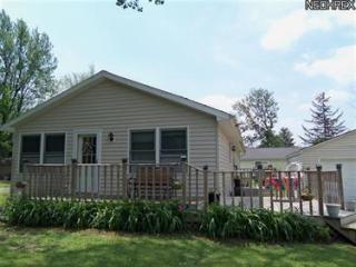 836 Gardiner Rd, Vermilion, OH 44089-1808