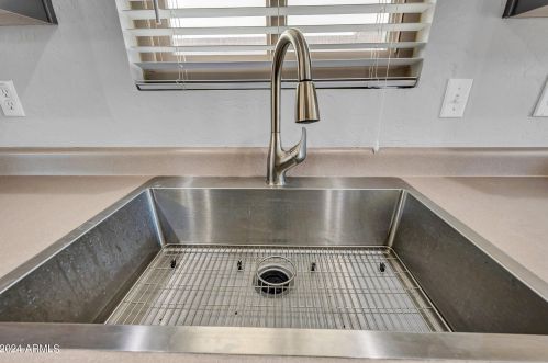 2542 Indian Wl Pl, Chandler AZ  85249-4168 exterior