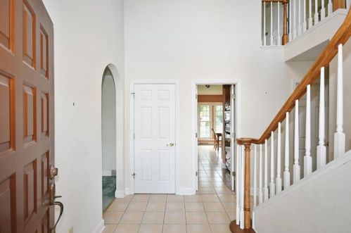 101 Aragon Pl, Finleyville, PA 15332-1059