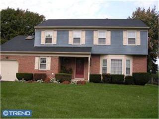 12 Old Flint Cir, Hockessin, DE 19707-1406
