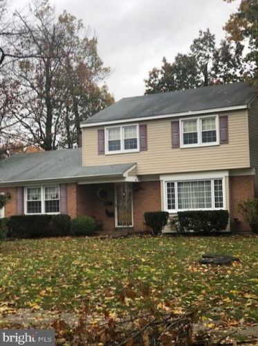 9 Purnell Ave, Riverton, NJ 08077-2746