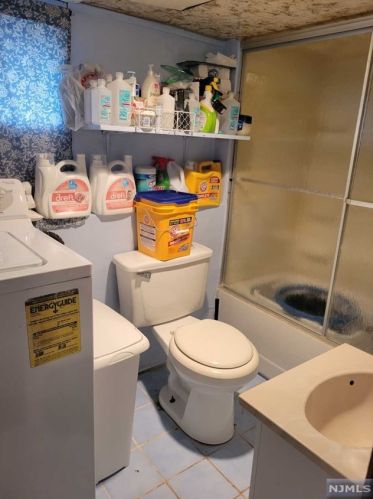 166 Carbon St, Paterson NJ 07522-1209 exterior