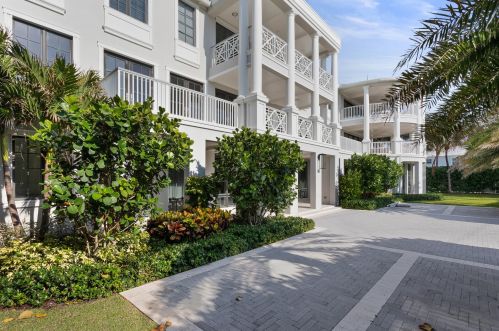 344 Ocean Blvd, Delray Beach FL  33483-6722 exterior