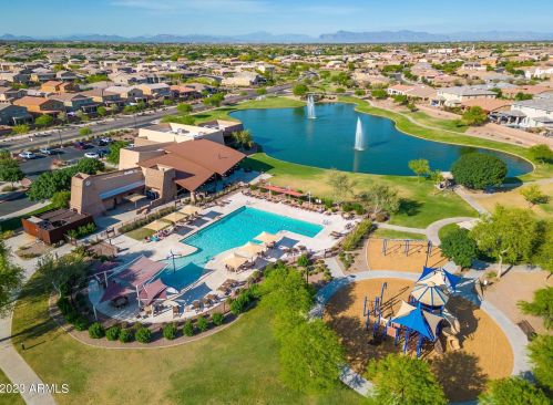 7912 Sorrell Ln, Gilbert AZ  85298-7466 exterior