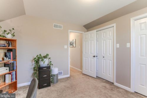 23 Surrey Ln, Navy Sup Dpt PA  17050-7801 exterior