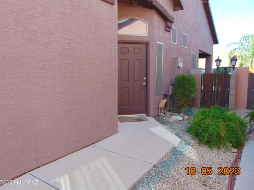 2125 Calle Gran Desierto, Tucson, AZ 85706-5276