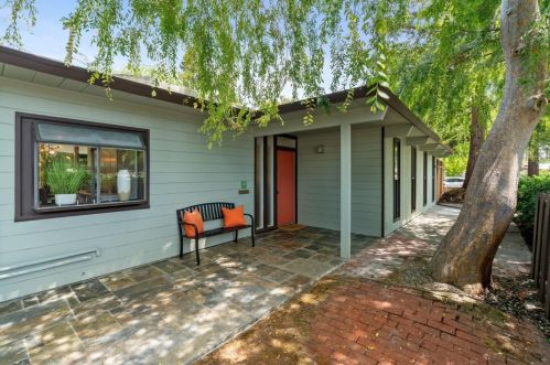 105 Camellia Ave, Redwood City, CA 94061-3617