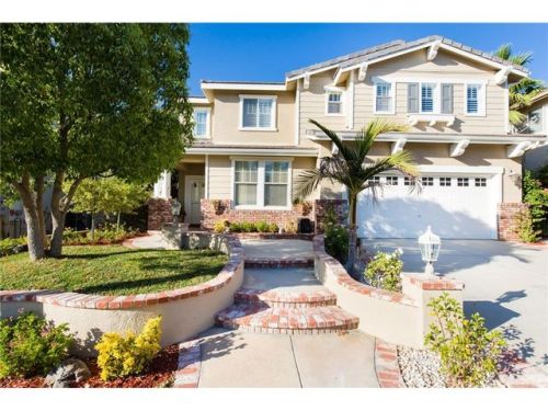 27815 Pine Crest Pl, Santa Clarita, CA 91384-4129