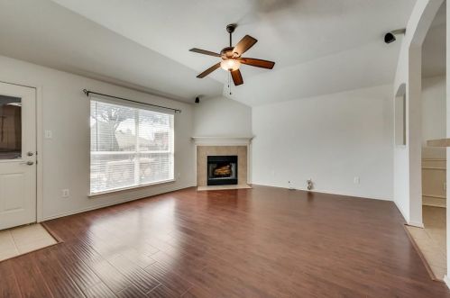 8336 Riversprings Dr, Hurst, TX 76053-7430