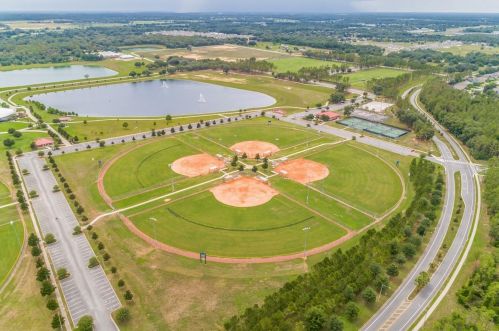 3640 Tayside Ct, Apopka FL  32712-4709 exterior