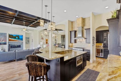 601 Crescent St, Marco Island FL  34145-1909 exterior