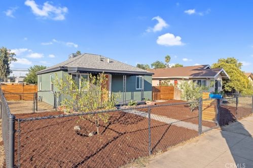 803 Pottle Ave, Fresno, CA 93706-3720