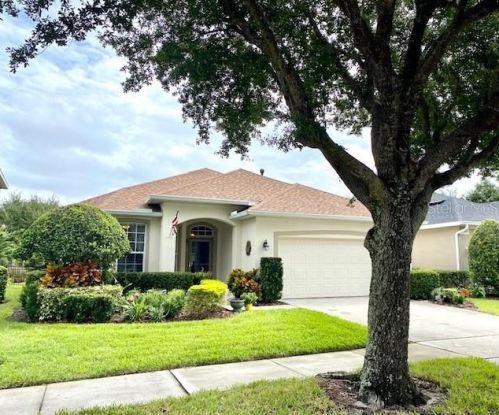215 Coleton Ln, Deland, FL 32724-7347