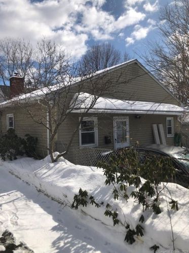 100 Toros Ave, Waterbury, CT 06704-2650