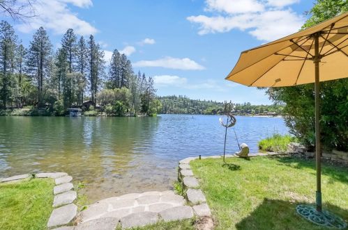 13634 Lake Wildwood Dr, Lake Wildwood CA  95946-9500 exterior