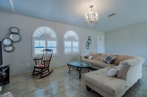 1127 4th Pl, Cape Coral, FL 33990-0028
