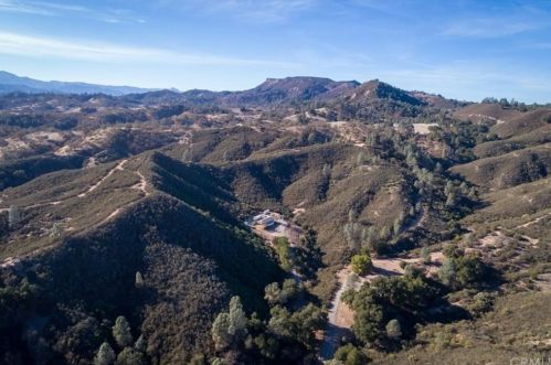 6010 Nacimiento Shores Rd, Lake Nacimiento CA  93426-6941 exterior