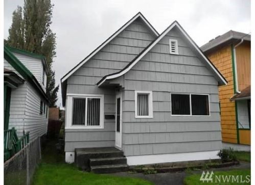 1223 Wheeler Ave, Hoquiam, WA 98550-1930