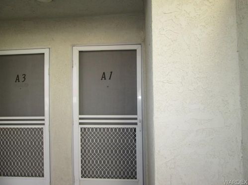 441 Moser Ave, Bullhead City, AZ 86429-5618