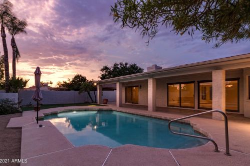 6207 Le Marche Ave, Scottsdale AZ  85254-1951 exterior