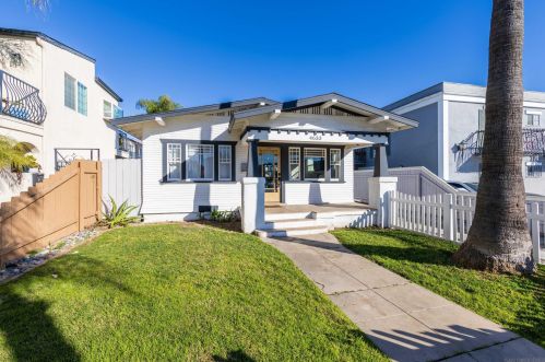 4633 Ohio St, San Diego, CA 92116-3227