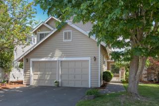 8756 13 Ave, Seattle WA  98177-5227 exterior