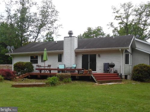 3 Snow Trl, Charnita, PA 17320-8513