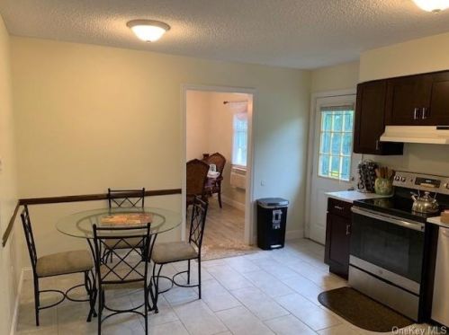 15 Cooke Ln, Monticello NY  12701-7112 exterior