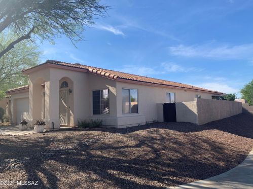 102 Elixir Pl, Tucson, AZ 85755-8990