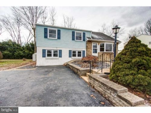 1048 Boyd Ave, Lansdale, PA 19446-4502