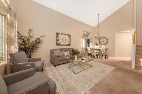 28406 Ricki Ct, Santa Clarita, CA 91350-3840