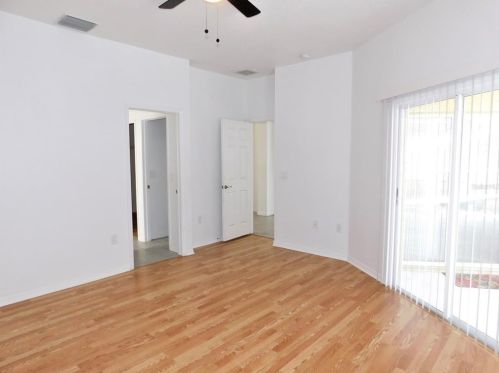 1613 Gray Bark Dr, Oldsmar FL  34677-2766 exterior