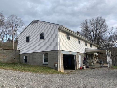 1426 Kittanning Pike, Karns City PA  16041-1816 exterior
