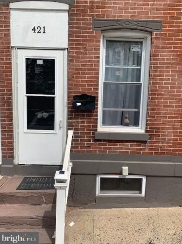 421 Sandy St, Norristown, PA 19401-5156
