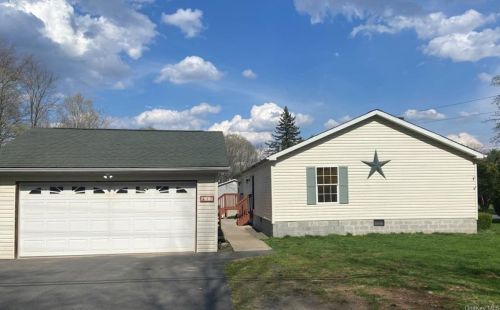 37 Church Rd, Mountaindale, NY 12763-5138